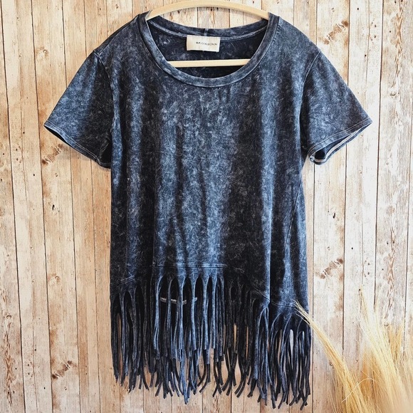 B.P. Collection women's tee - Picture 1 of 7